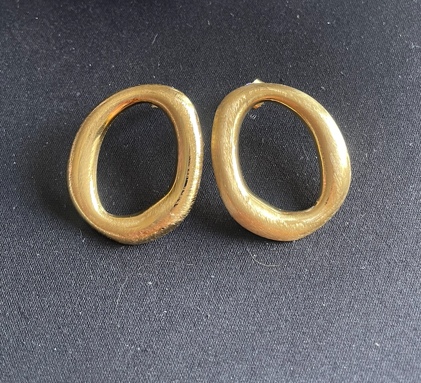 Boucle oreille dore mat anneau