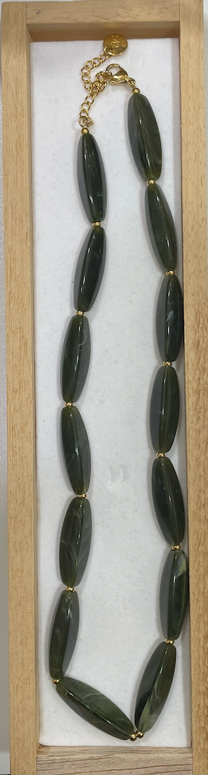 collier pierre verte