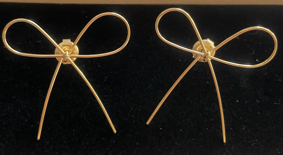 boucle oreille dore noeud