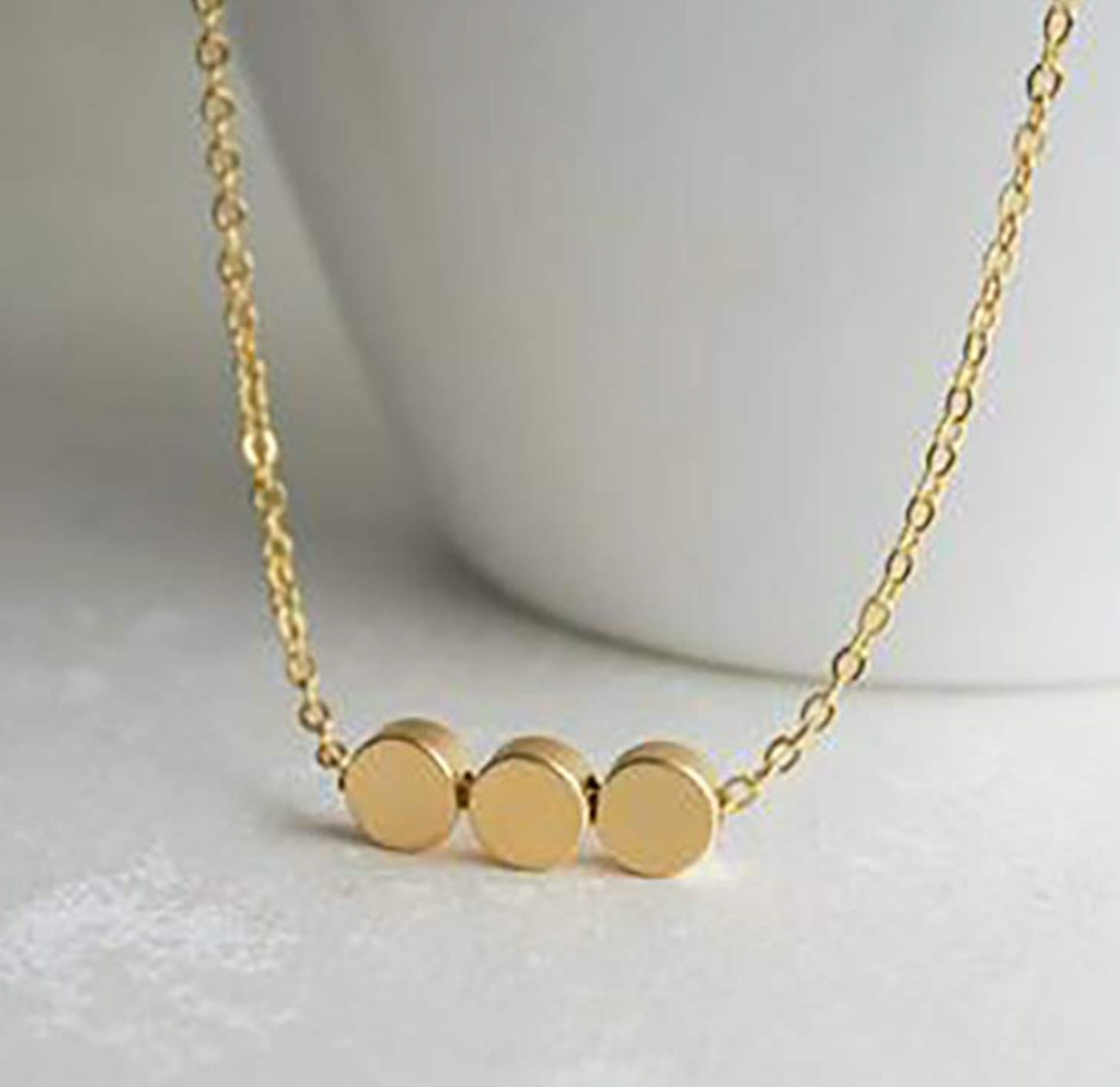 Bracelet doré 3 boules