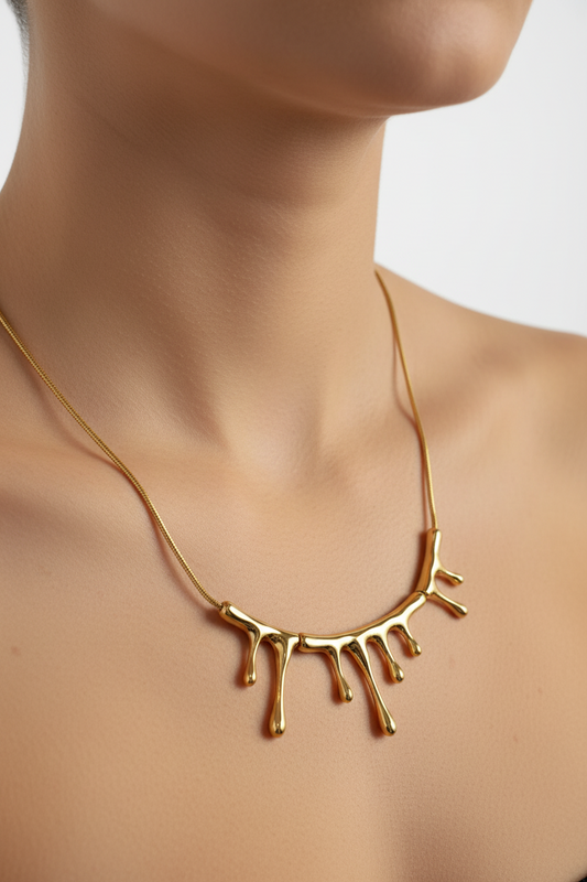 Collier Nad
