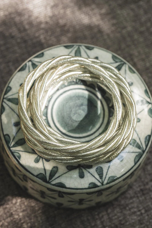 Bracelet bouddhiste KUMALI argent torsade