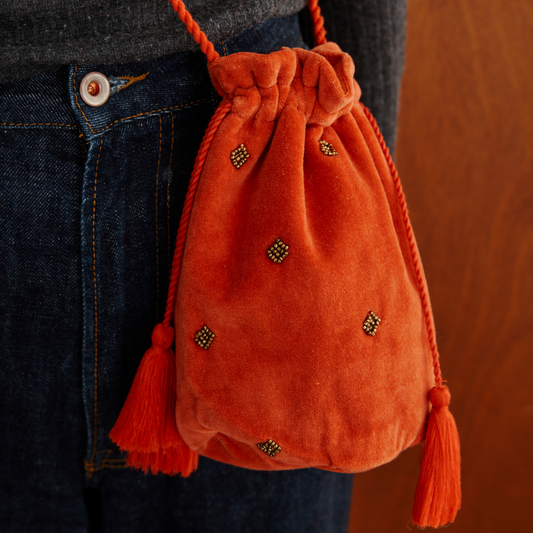 Sac bourse en velours orange avec perles - Olympe
