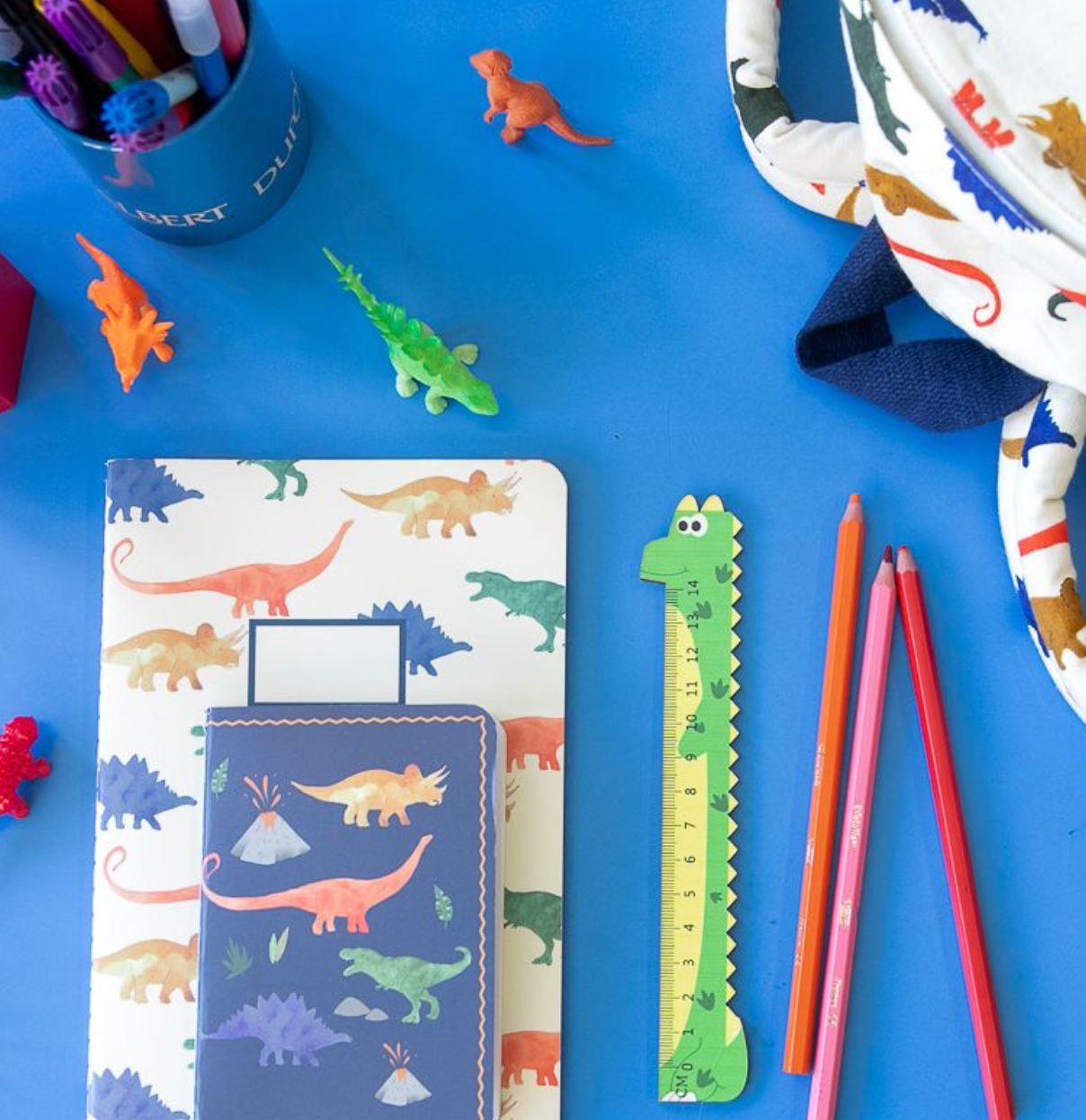 Lot de 12 dinosaures