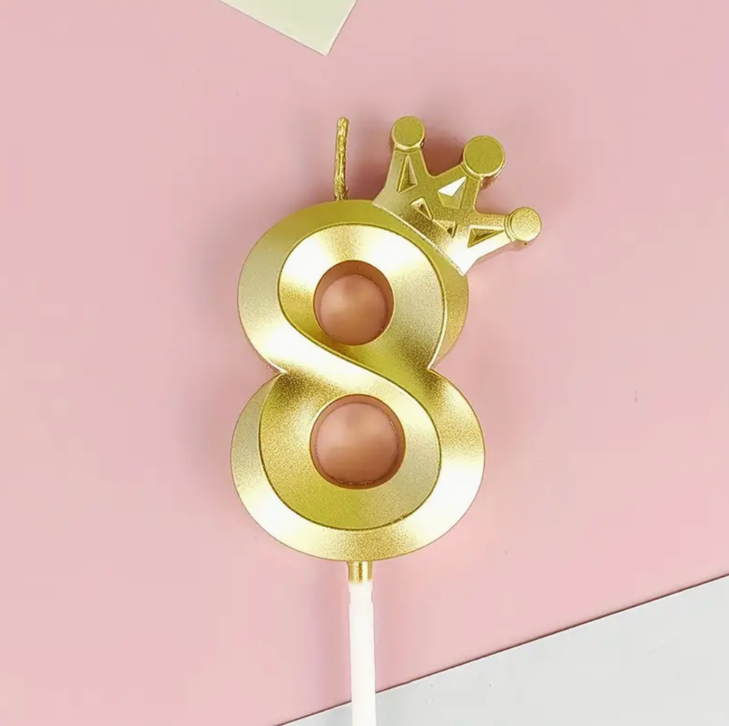 Bougie Numéro 8