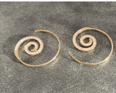 Boucle oreille dore spirale strass