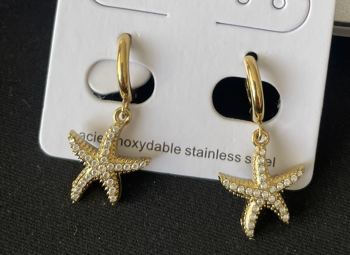 boucle oreille dore étoile mer strass