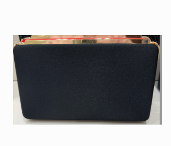 pochette rigide satin