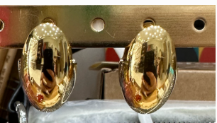 Boucles ovales dorées