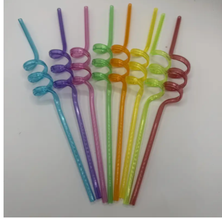 Paille serpentin couleur