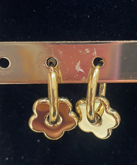boucle oreille fleur dore