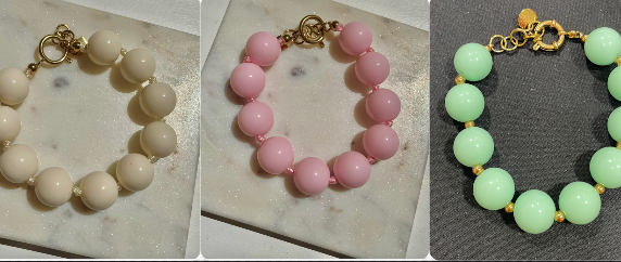 bracelet dore grosse perle couleur