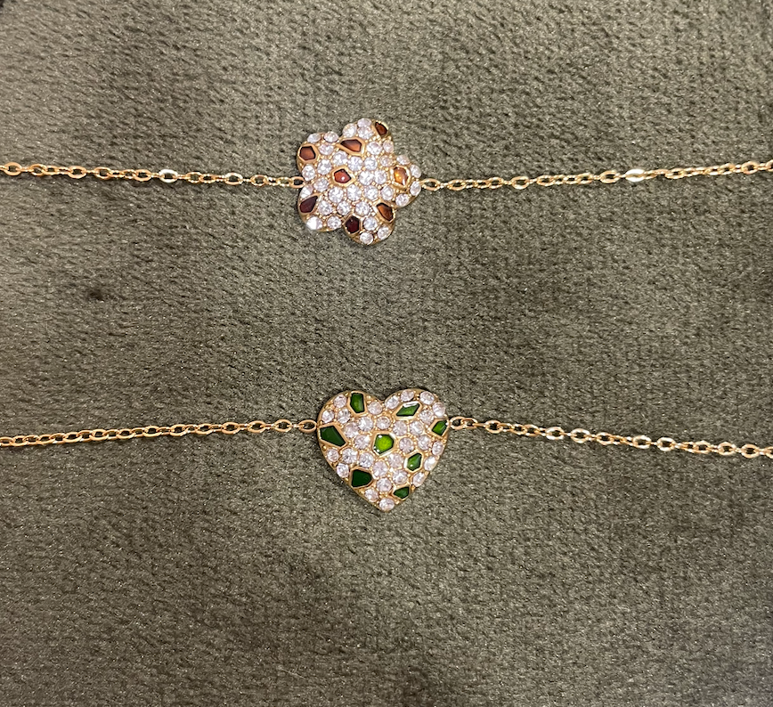 Bracelet doré coeur fleur strass