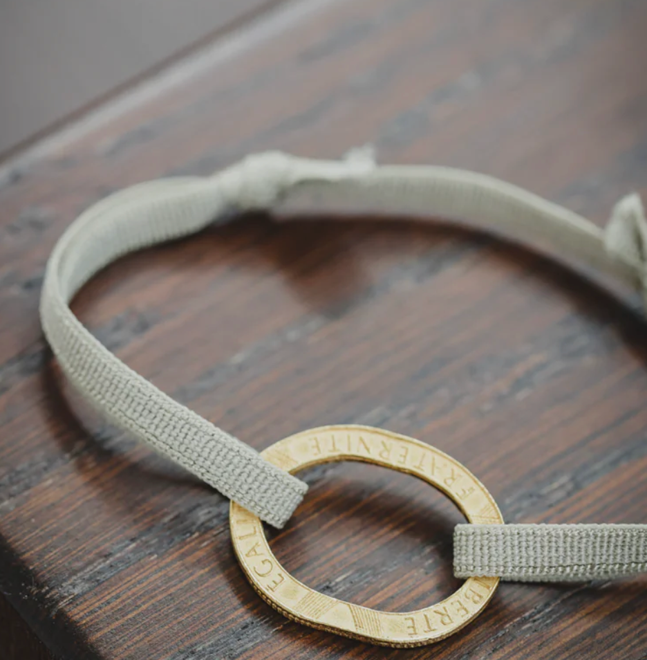 Bracelet " Le Bastille Honoré" Or