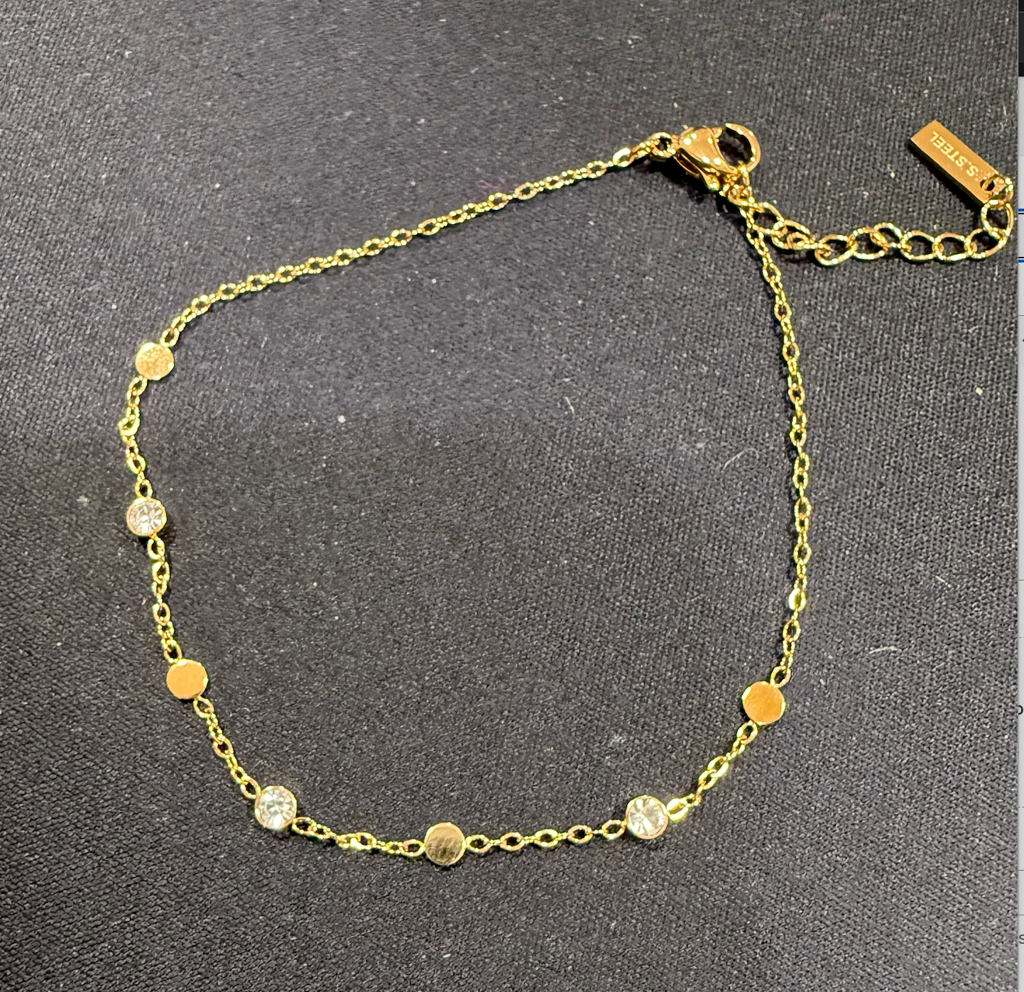 bracelet doré petit strass