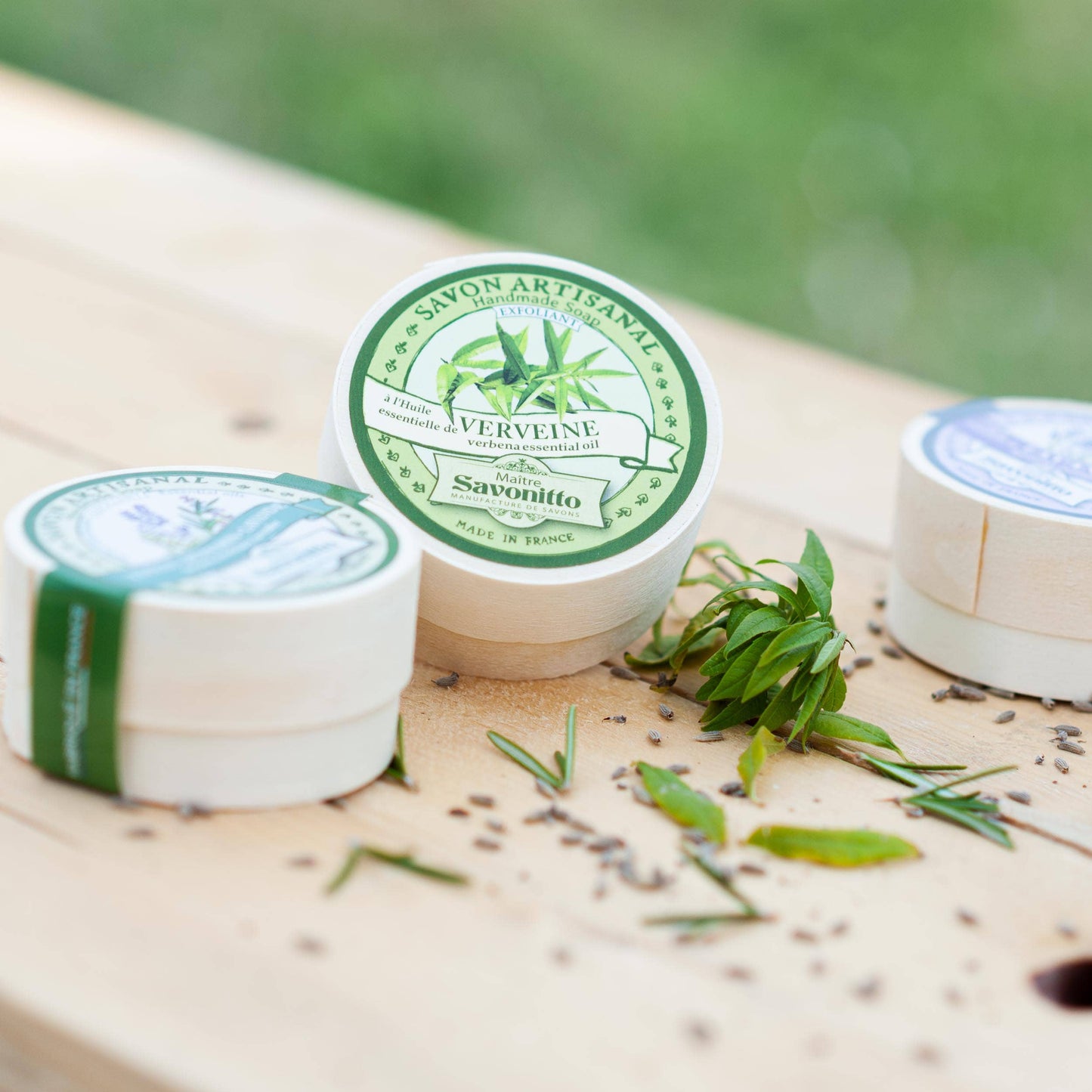 Savon Exfoliant Verveine dans Boite En Bois 100g
