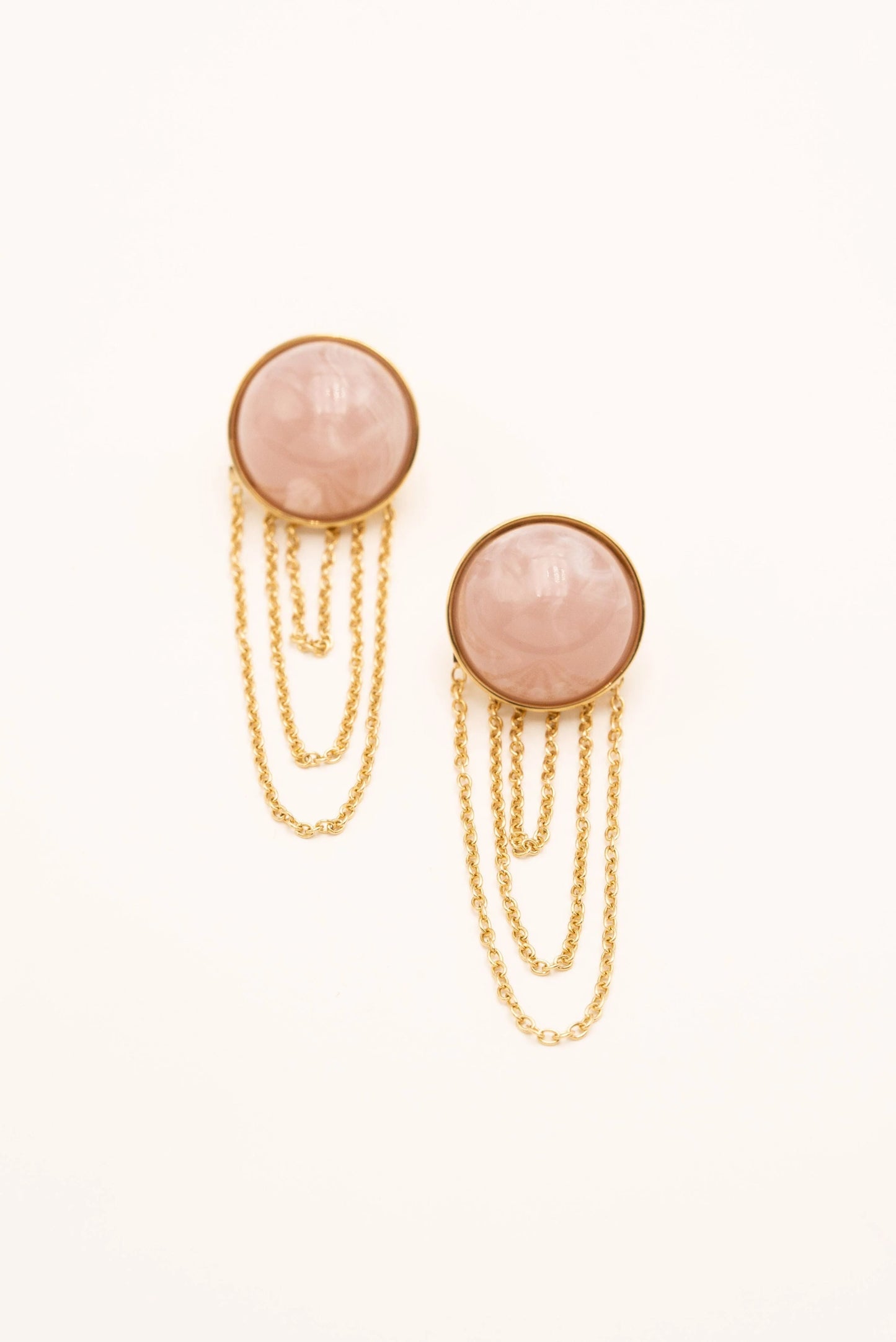 Boucles pendantes Assia - acétate coloré et chaînes